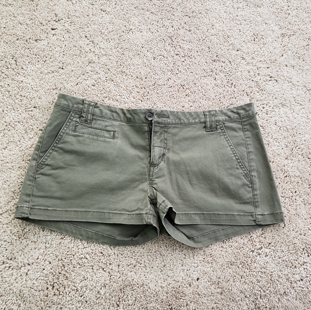 Express Shorts